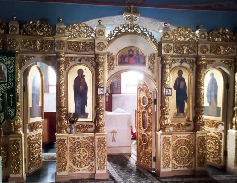 У Святогірській Лаврі заявили, що з їхнього скиту викрали дзвони та інші церковні предмети (деталі)