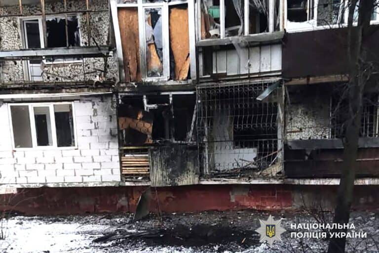 В Славянске погиб 62-летний мужчина, в Краматорске ранена 43-летняя женщина: что известно об обстрелах Донецкой области 3 января (СВОДКА)