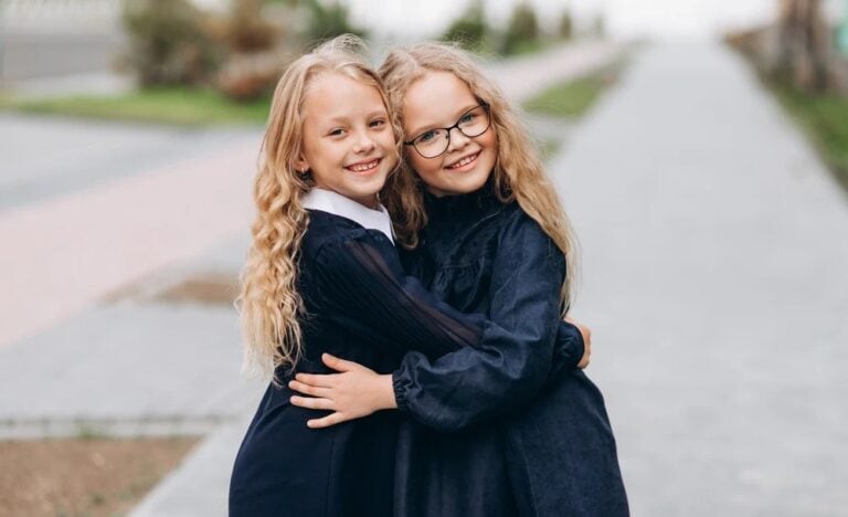 Как подобрать красивую и удобную школьную форму