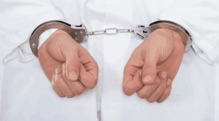 Младшую медсестру Дружковского интерната подозревают в смерти ребенка — ей грозит до 5 лет тюрьмы