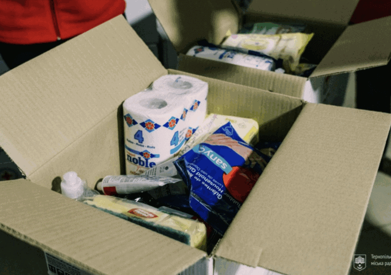 Для 500 семей переселенцев из Донецкой области откроют регистрацию на гуманитарную помощь: как и где податься