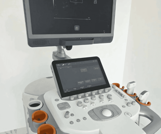 Родинська лікарня в евакуації планує придбати новий апарат УЗД за 2,8 мільйона: деталі тендера