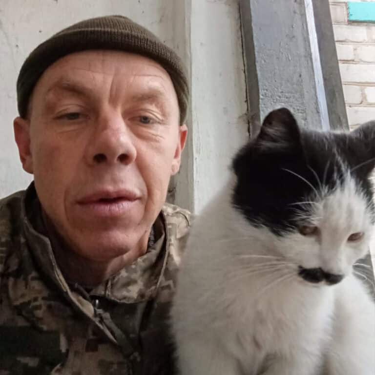 Відмовився здаватися у полон і тримав позицію до останнього: згадаймо Олега Кучкіна, який боронив Старомайорське