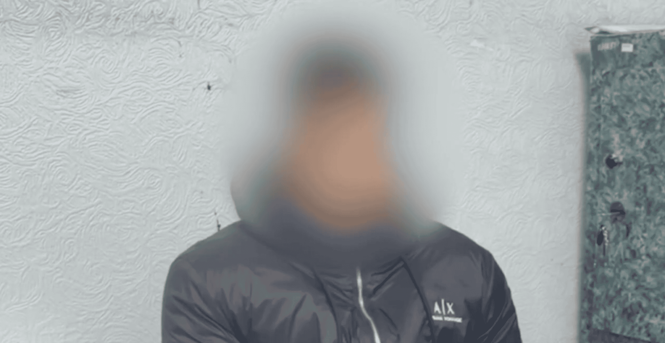 Росіяни затримали трьох підлітків з окупованого Харцизька: їм закидають підпал обʼєктів залізниці: що відомо