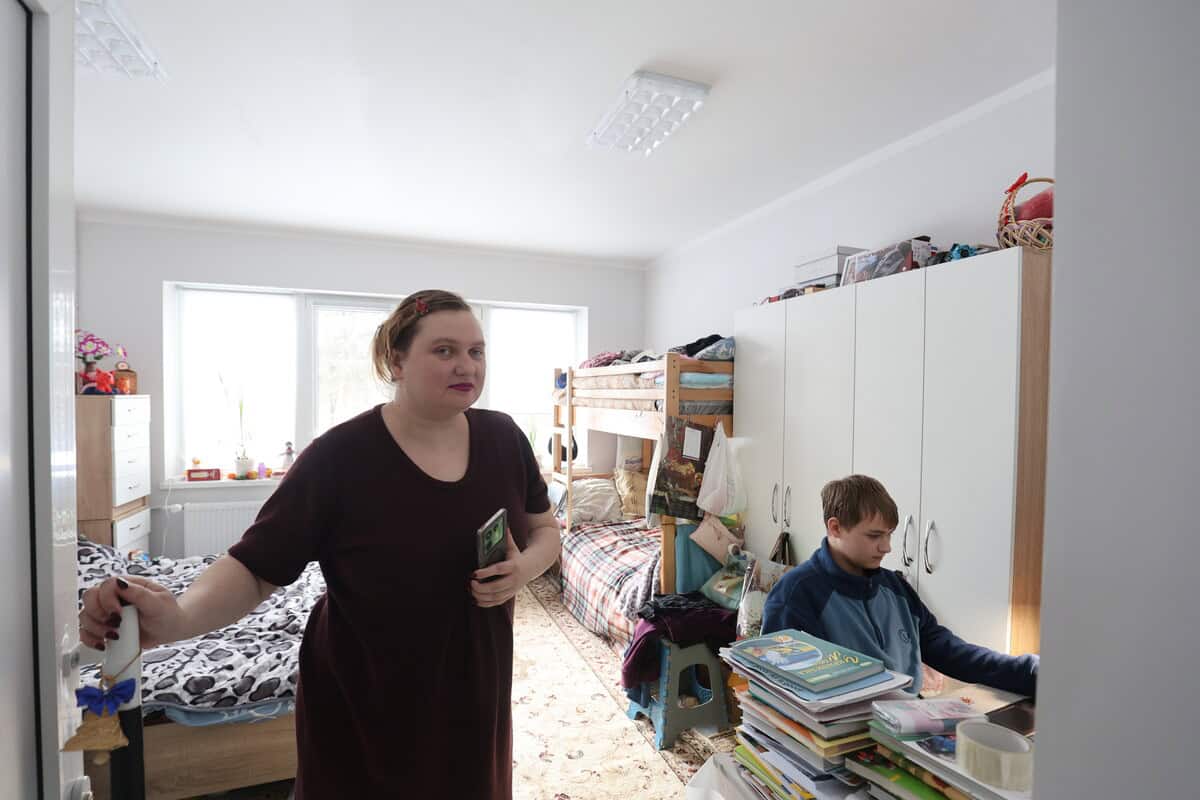 У Львові облаштували тимчасове житло для переселенців: які там умови