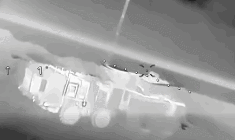 Украинские военные поразили российский ЗРПК на территории Азовстали