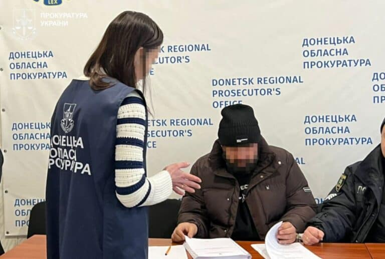 «Предлагал за 7 тыс. долл. решить вопрос с ВЛК и ТЦК»: жителю Славянска объявили подозрение