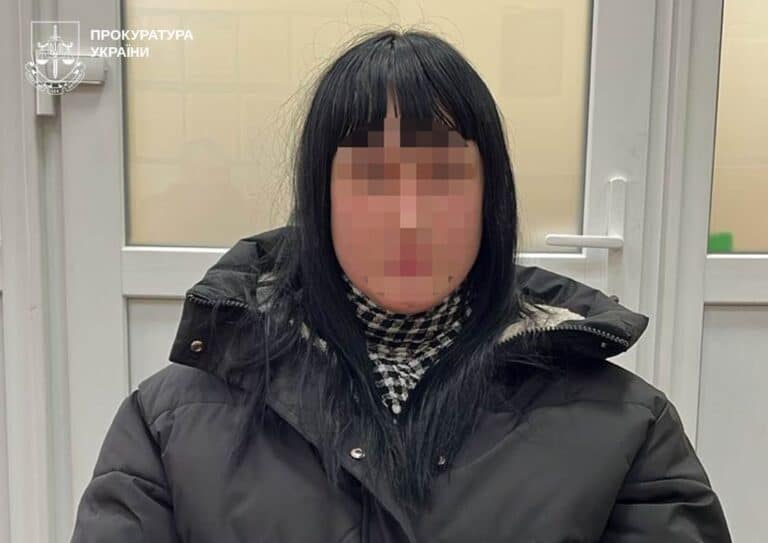 Експрацівниця суду “зливала” дані росіянам про дислокацію ЗСУ у Покровську та Мирнограді: як її покарали