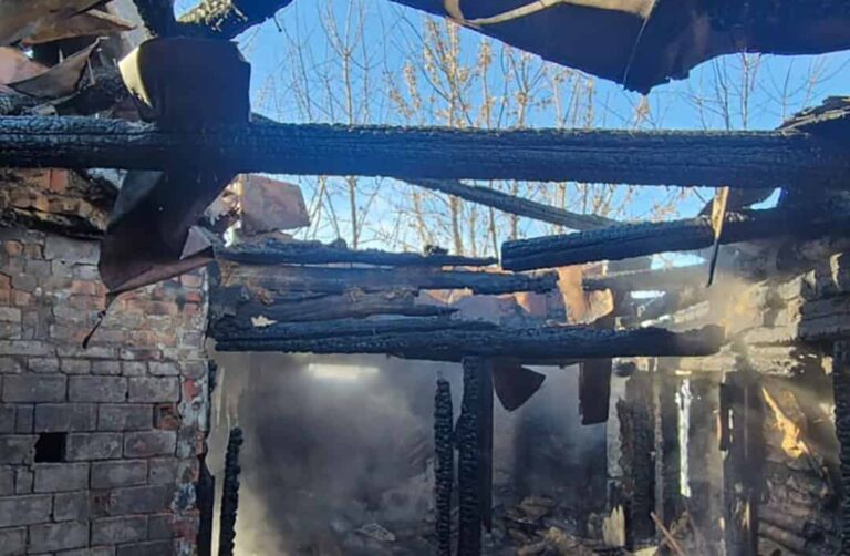 Через російські удари загинули троє, ще один — поранений: доба 21 лютого у Донецькій області (ЗВЕДЕННЯ)