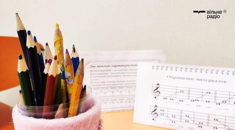 В Мирненской громаде не работает ни одно учебное заведение, но деньги на зарплаты педагогам выделяли (детали)