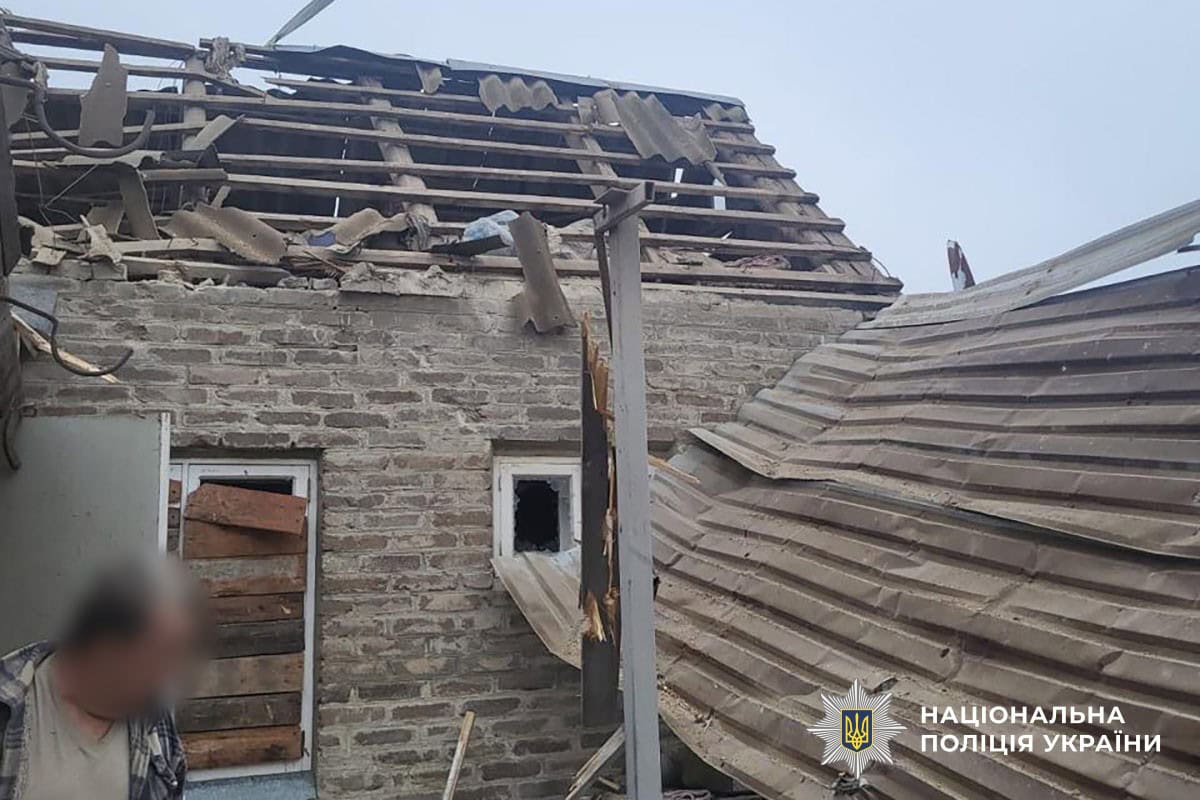 зруйнований приватний будинок у Біленькому після артилерійського обстрілу 26 лютого