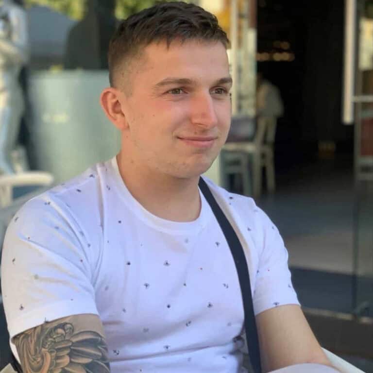 Погиб, отбивая собратьев из окружения: вспомним 22-летнего Андрея Глеза, который защищал Бахмут