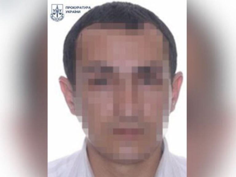 “Світло не вимикалося ані вдень, ані вночі”: начальника колонії у Макіївці підозрюють у жорстокому поводженні з військовополоненими