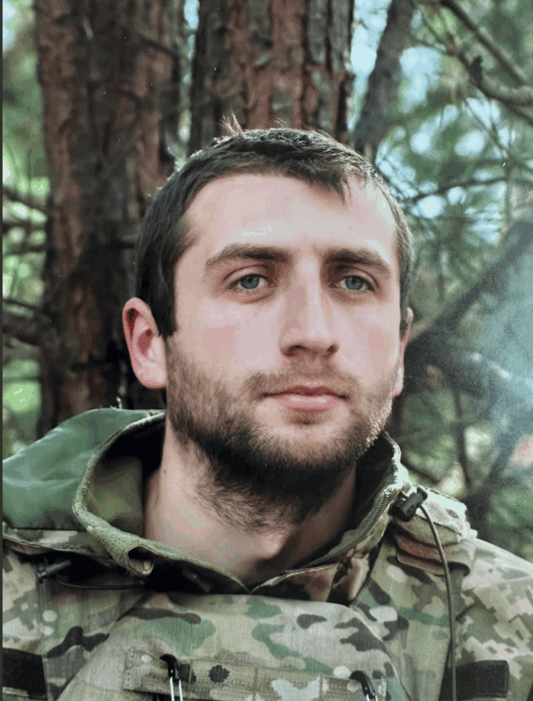 “Мудрий, вдумливий, жертовний”: згадаймо захисника Миколу Богатчука, якого понад два роки вважали зниклим безвісти