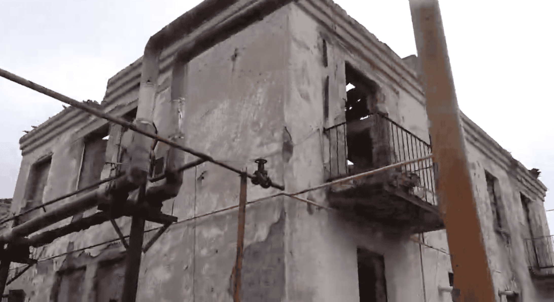 Росіяни публікують відео з Мирнограда: там нібито залишаються 1,6 тис. цивільних