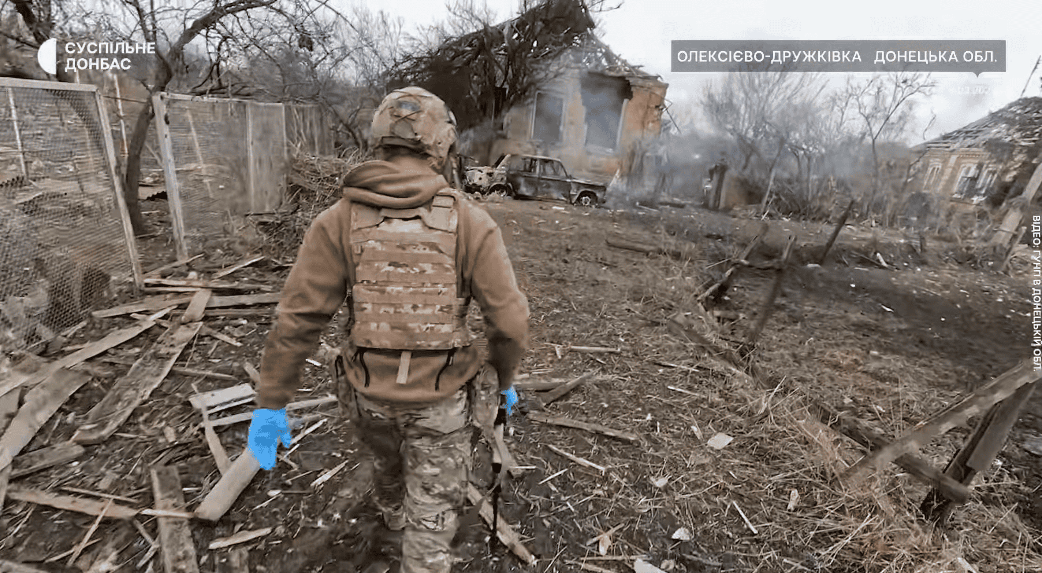 "Там все розбите": з Олексієво-Дружківки вивезли 99-річну жінку із родиною