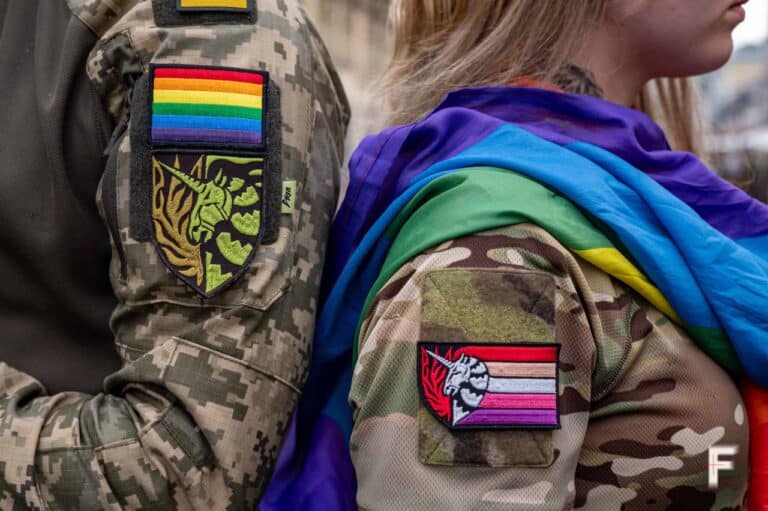 Родина є, а прав немає: чому ЛГБТІК+ пари в Україні залишаються невидимими для держави