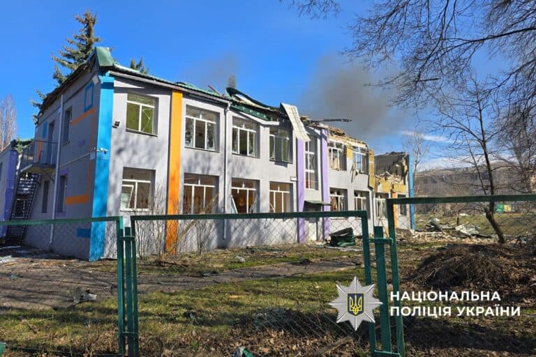 Россияне обстреляли Алексеево-Дружковку и во второй раз за день нанесли удар по Краматорску. Есть раненые