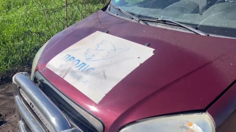 Российский дрон атаковал эвакуационную бригаду в Алексеево-Дружковке: есть раненые и погибшая