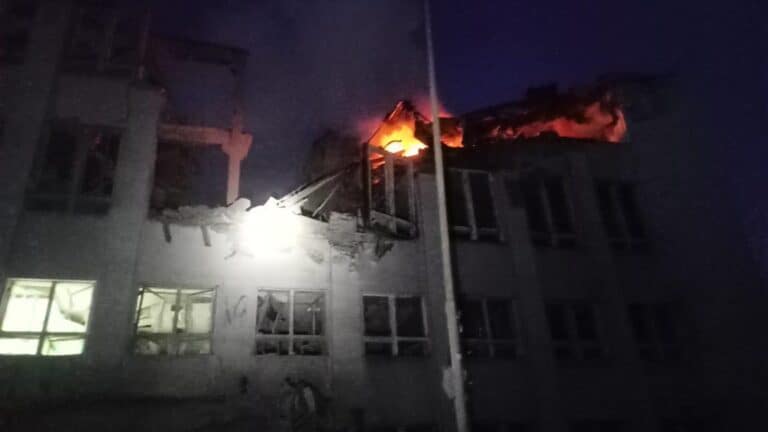 Російські війська обстріляли Краматорськ уночі 7 березня: є загиблий і поранені, серед них — діти