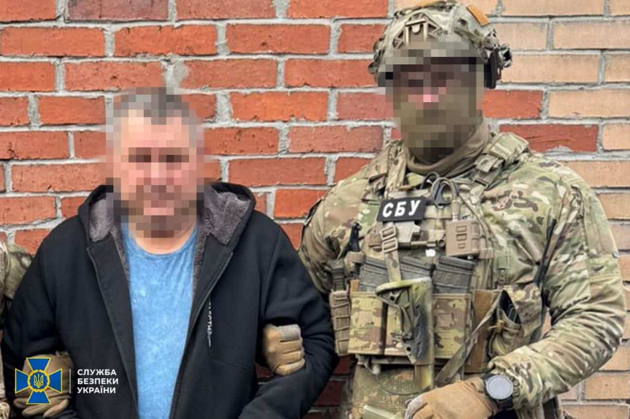В Україні викрили ймовірну агентурно-бойову мережу Росії, яка готувала теракти та замовні вбивства на сході