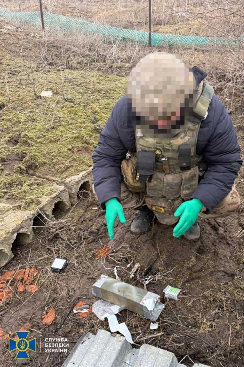 В Україні викрили ймовірну агентурно-бойову мережу Росії, яка готувала теракти та замовні вбивства на сході