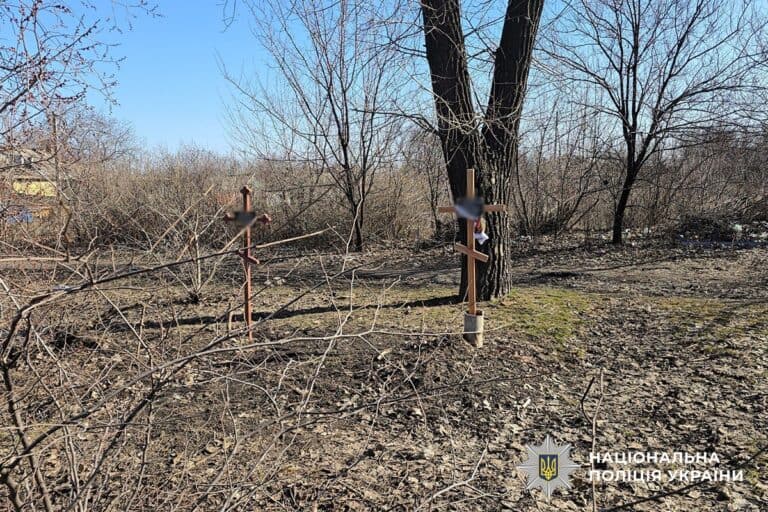 «Оставляют заявки, отказываются уезжать»: в Доброполье живут около 900 человек