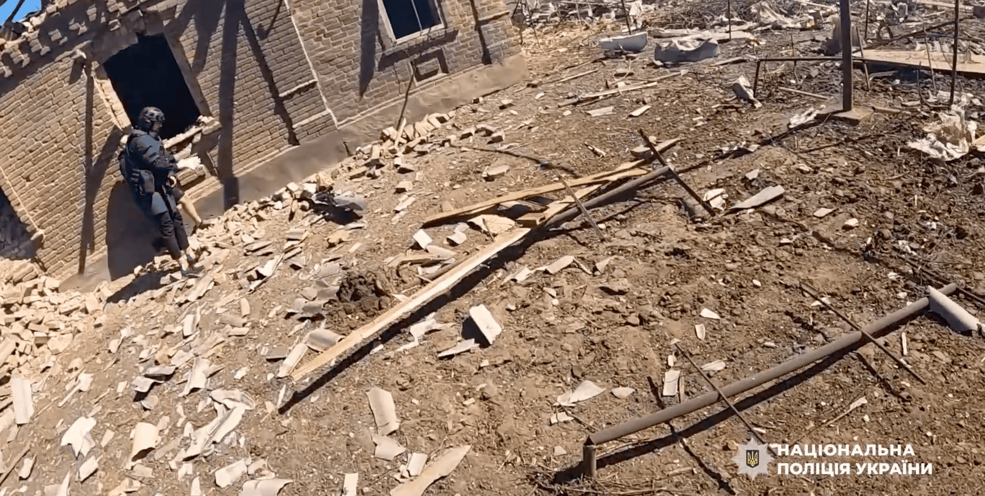 "Діставалися розбитими вулицями": з Олексієво-Дружківки та Оскивого евакуювали двох жінок