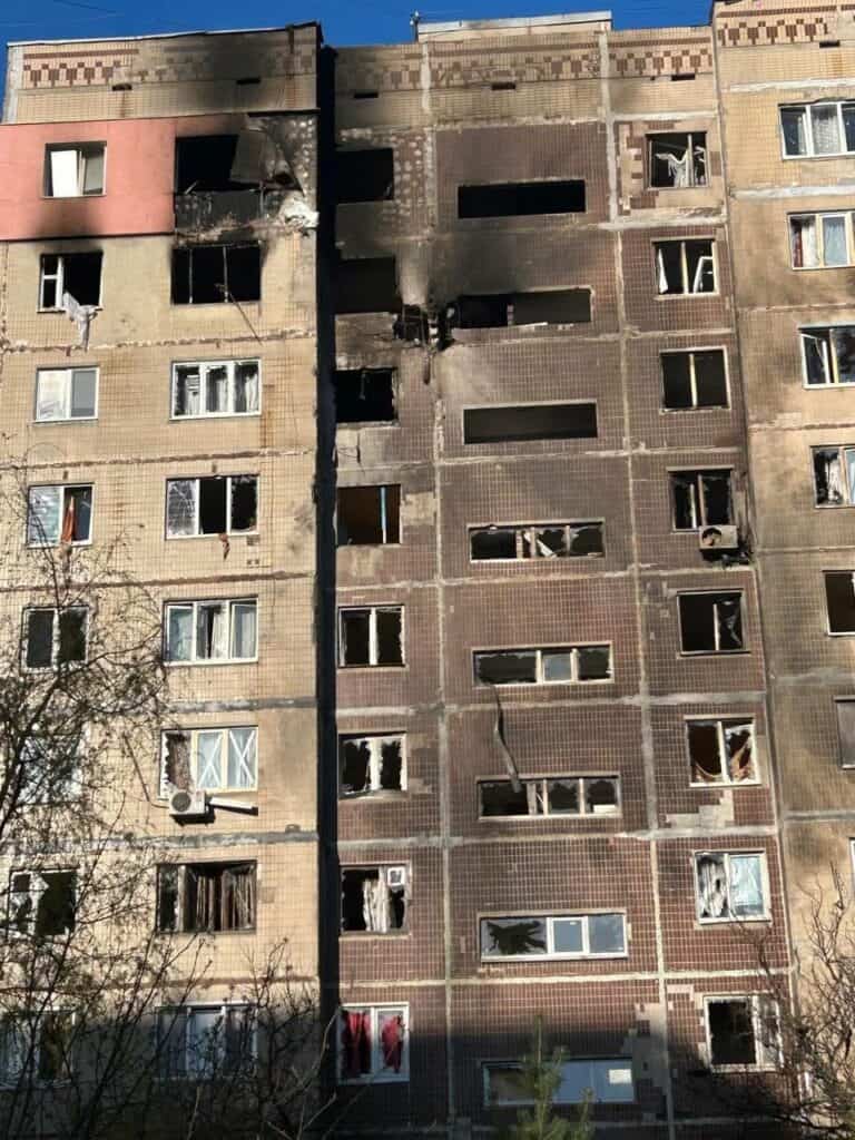 Ночью российские военные били по Краматорску дроном — ранена местная