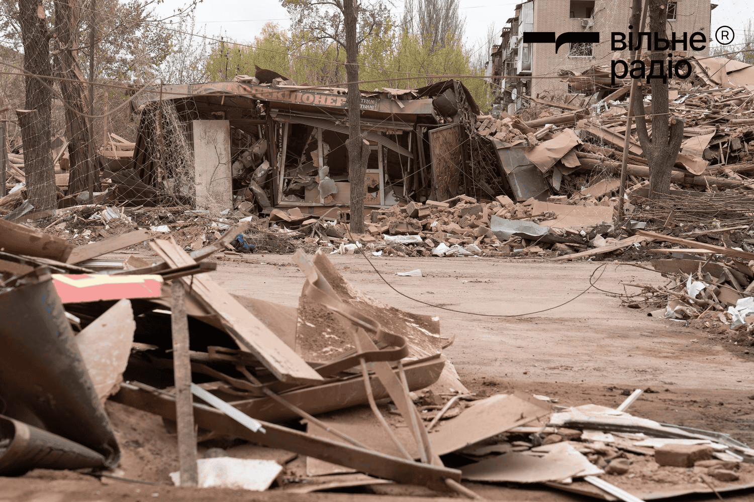 Який вигляд має Словʼянськ після авіаудару 15 квітня