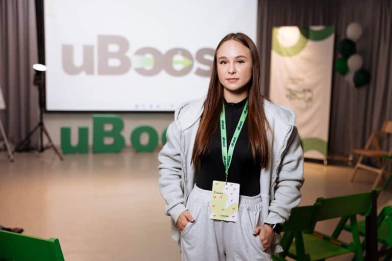 Собственное дело еще до совершеннолетия: история переселенки из Константиновки, которая бизнес-план и выиграла грант в 17 лет