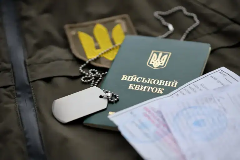 Жінок, яких помилково внесли до реєстру військовозобов’язаних, обіцяють зняти з обліку до кінця квітня