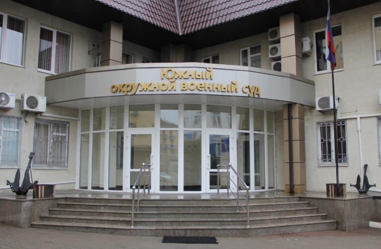 Россияне приговорили пятерых пленных «азовцев» к тюремному заключению на сроки от 17 до 20 лет (подробности)