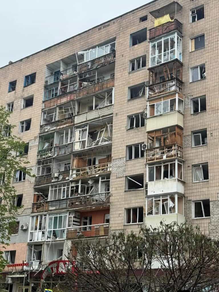 Уже более половины многоквартирных домов в Славянске пострадали из-за российских ударов, — Вадим Лях