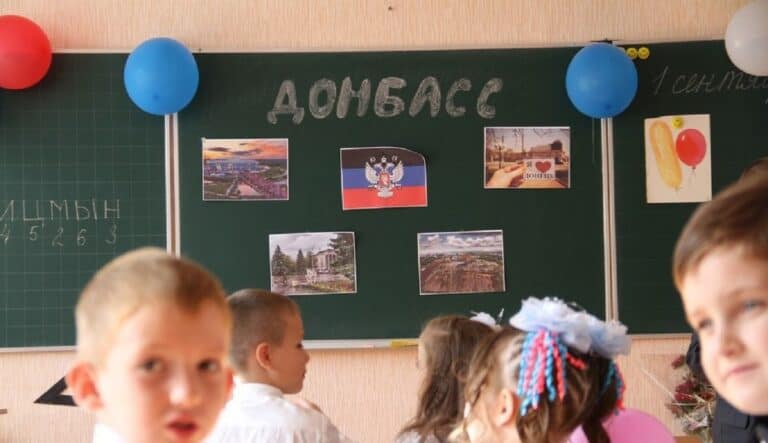 Россияне вводят предмет «духовно-нравственная культура РФ» — школьников на ВОТ, вероятно, тоже заставят его изучать