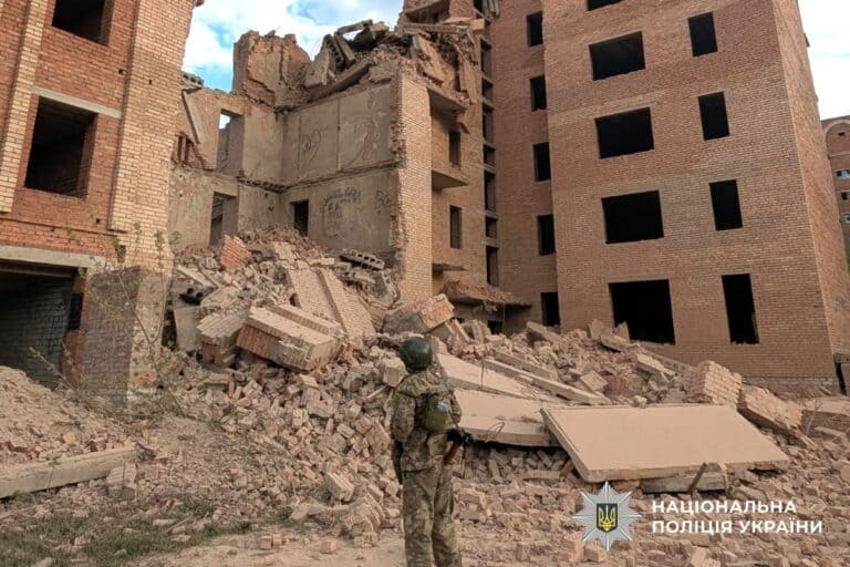 В Доброполье ранен один человек, обошлось без погибших: как прошло 16 апреля на Донетчине (СВОДКА)