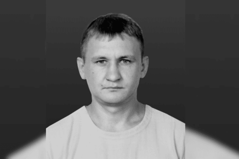 Росіяни розстріляли сина на очах у матері: згадаємо Олексія Лавроненка з села Рубці на Донеччині