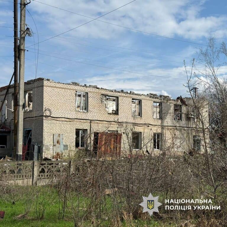 Атаки на Костянтинівському та Покровському напрямках та загиблий цивільний: як минуло на Донеччині 4 квітня (зведення)