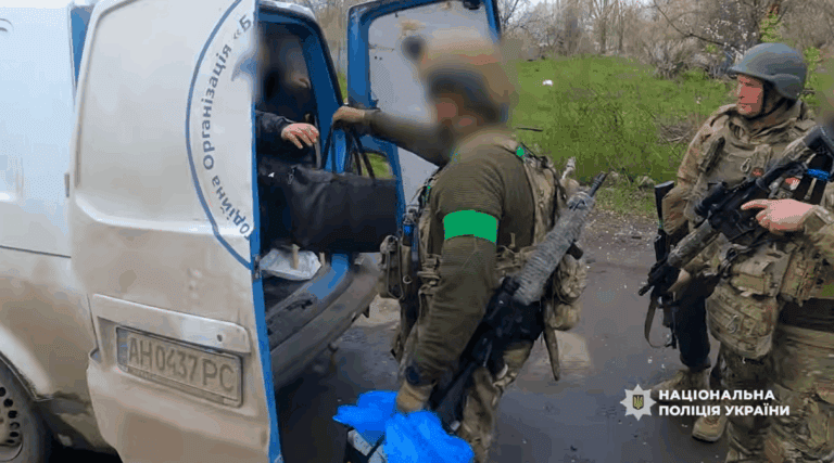 З Дружківки евакуювали родину з дитиною та людей, які пішки вийшли з Костянтинівки