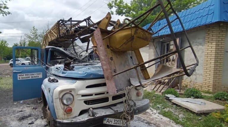 В Славянске в результате российских ударов ранены двое энергетиков