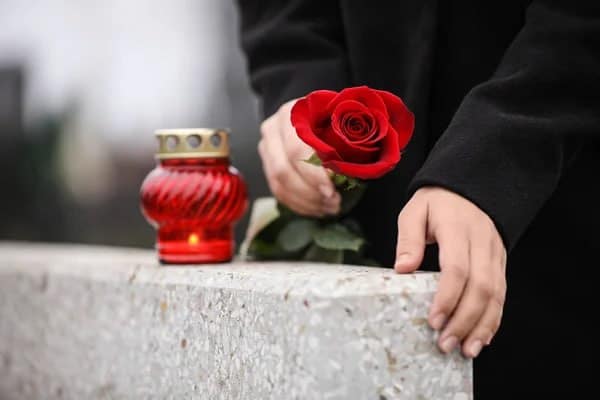 У Слов’янській громаді виплачуватимуть 10 тисяч гривень на поховання: хто може отримати допомогу