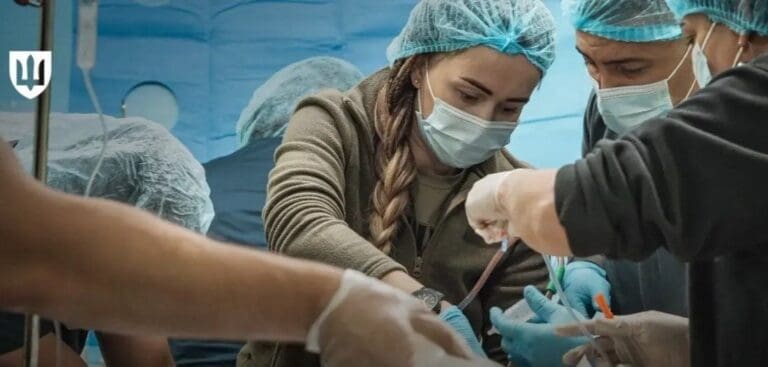 В Україні спростили використання знеболювальних на фронті: що зміниться для медиків