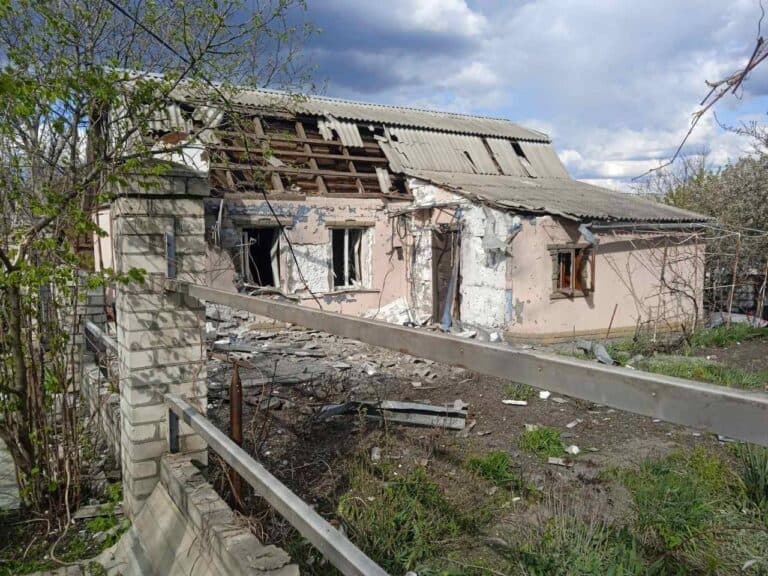 Один поранений: якими були наслідки російських ударів по Донеччині 1 травня (ЗВЕДЕННЯ)