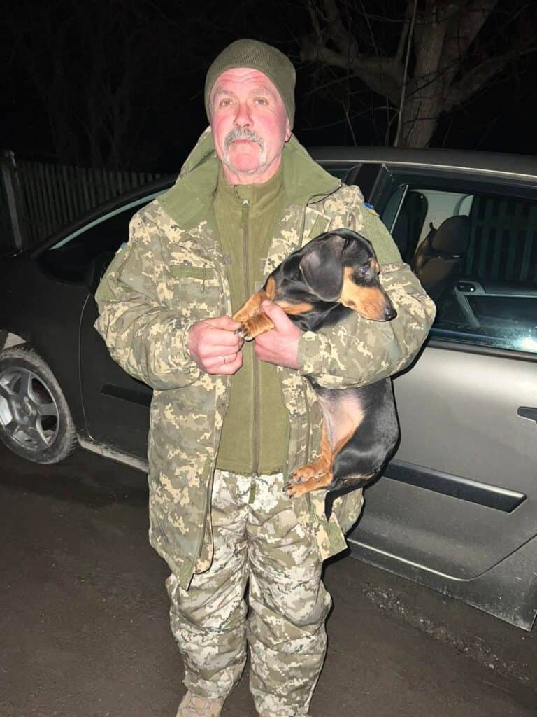 Строил дом и обожал семью, а на фронте стал «Батей»: вспомним защитника Богдана Моцного