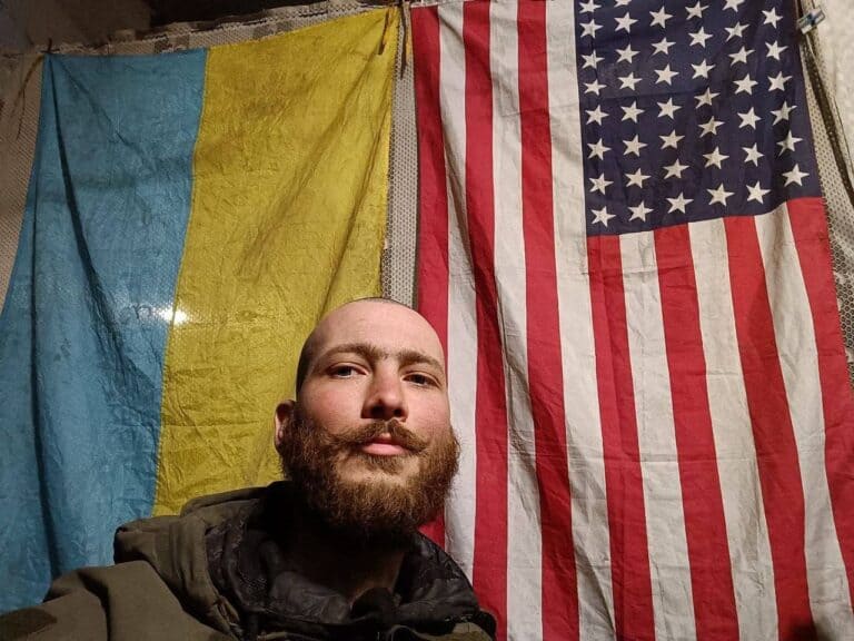 Лікував під обстрілами, пережив полон — і повернувся до медицини: історія бойового медика з Маріуполя Олександра Наговіцина