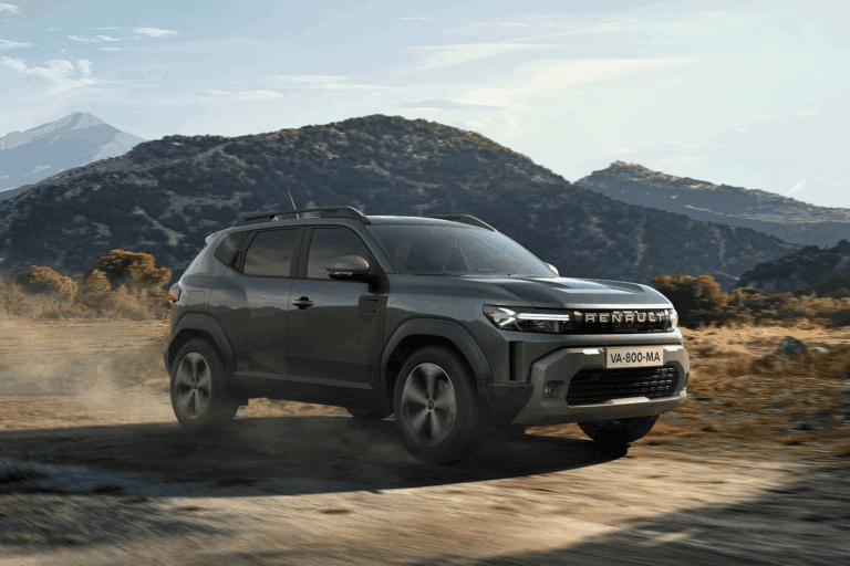 Селидовский городской совет хочет приобрести подержанный Renault Duster: автомобиль нужен для служебных поездок руководства
