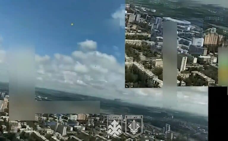 Бойцы ВСУ пролетели на беспилотнике более 42 километров и показали Донецк и «Донбасс Арену»