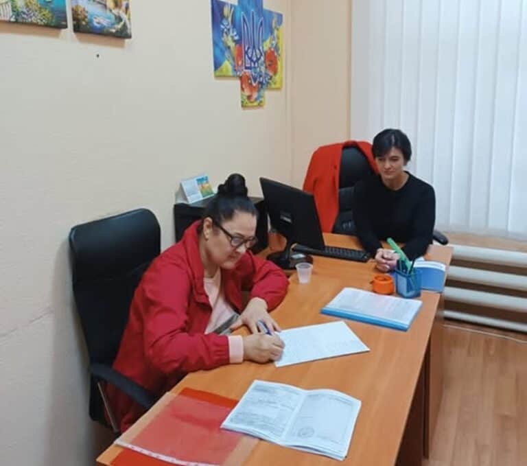 Жителів Торецької громади у Києві, Кременчуку та Дніпрі 4, 6 та 8 травня прийматимуть фахівці управління соцзахисту: куди приходити