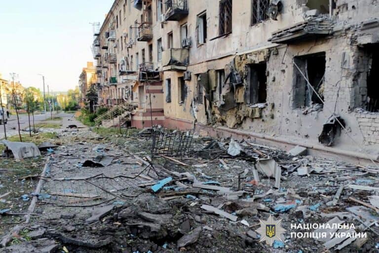За добу на Донеччині поранені 11 цивільних, найбільше — у Краматорську: як минуло 19 травня в регіоні (ЗВЕДЕННЯ)