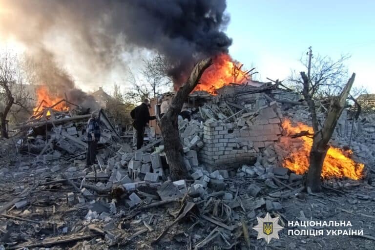 За добу на Донеччині загинули троє цивільних, поранені ще семеро: як минуло 4 травня в регіоні (ЗВЕДЕННЯ)